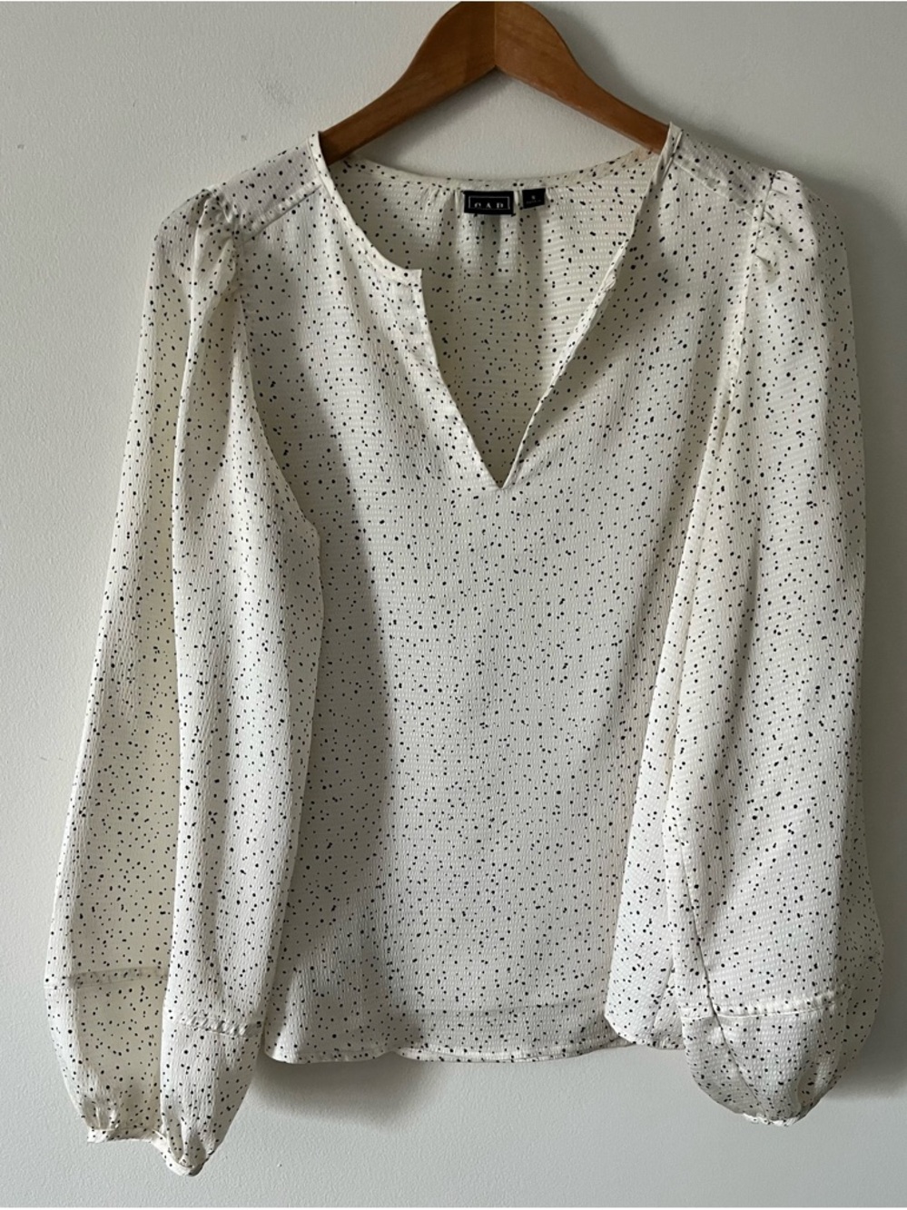 GAP Cream Black Polkadot Puff Peasant Sleeves Capsule Minimalist Corporate Top S